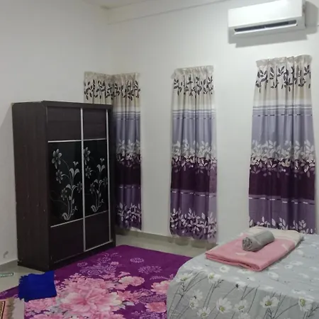 Faizaltapak 2 Apartment Parit Raja Room photo