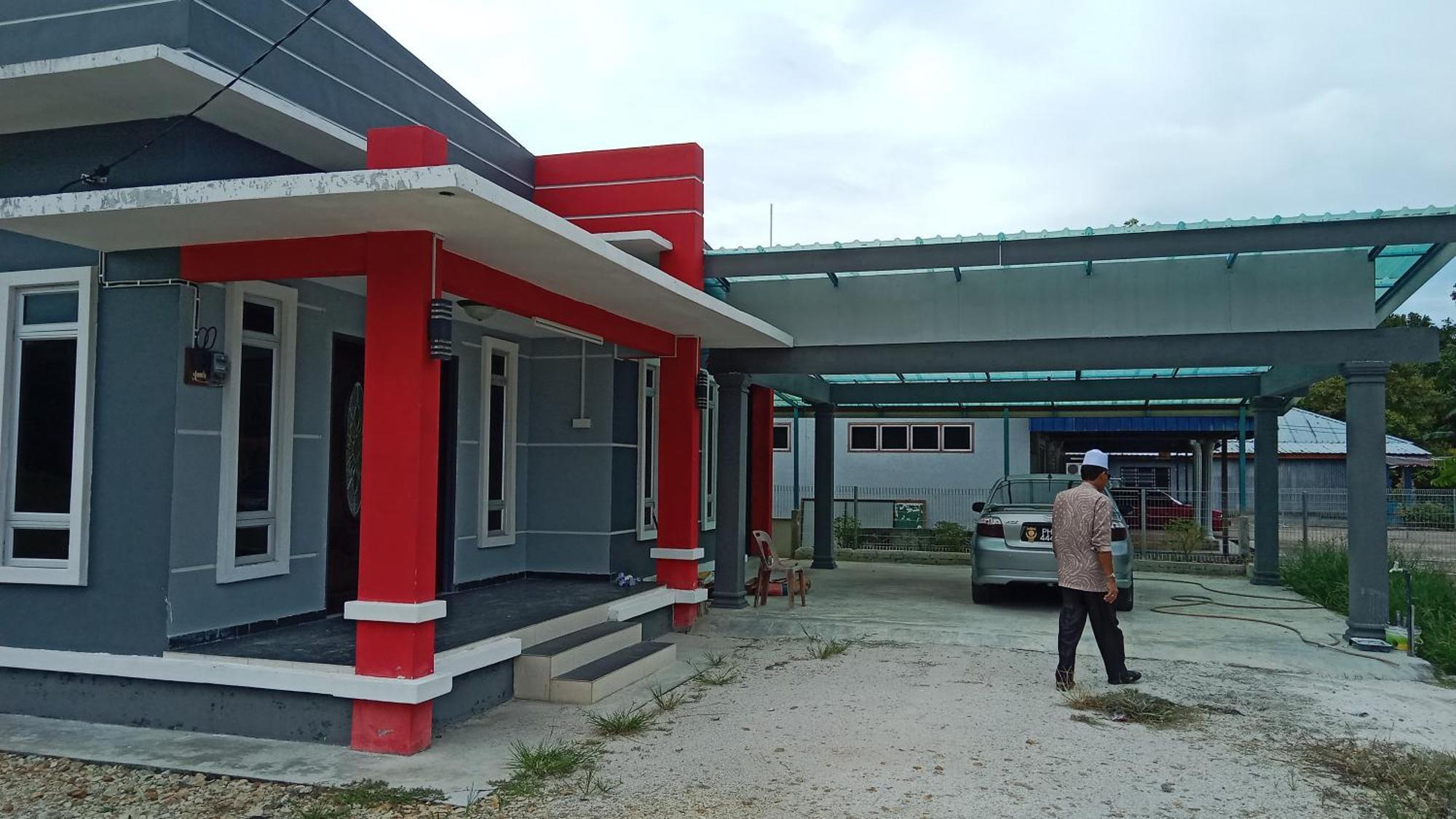 Faizaltapak 2 Parit Raja